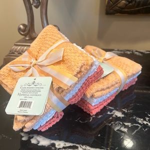 NWT Cotton Wash Cloths
